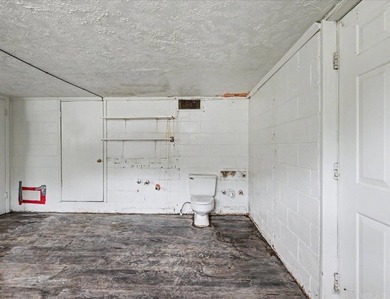 Unlock the potential of this 1,843 sq. ft. home located at 211 - photo 24