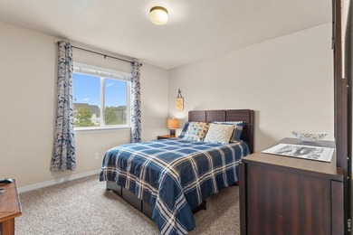 If you've been looking for a 5 bedroom + office, 4 bathroom home - photo 24