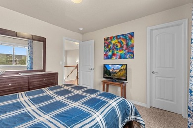 If you've been looking for a 5 bedroom + office, 4 bathroom home - photo 25