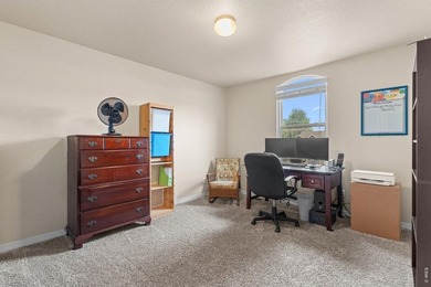 If you've been looking for a 5 bedroom + office, 4 bathroom home - photo 26