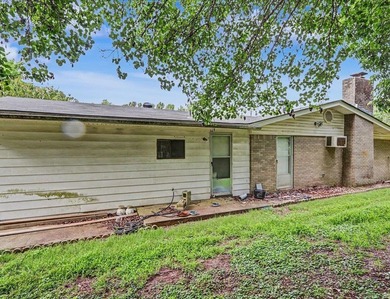 Unlock the potential of this 1,843 sq. ft. home located at 211 - photo 31