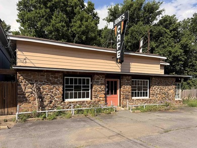 Greers Ferry Lake Commercial For Sale in Clinton Arkansas