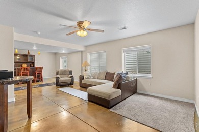 If you've been looking for a 5 bedroom + office, 4 bathroom home - photo 31