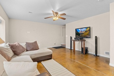 If you've been looking for a 5 bedroom + office, 4 bathroom home - photo 32