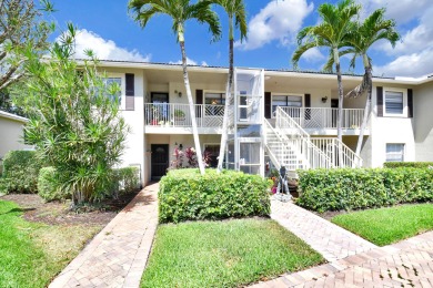 (private lake, pond, creek) Condo For Sale in Boynton Beach Florida