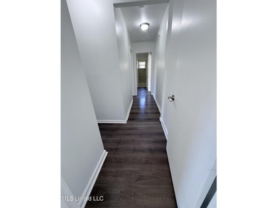 This house comes with a REDUCED RATE as low as 5.125% (APR 5 - photo 7