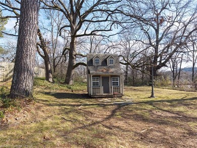Price Reduced. Charming Traditional Home with a Central Fort - photo 12