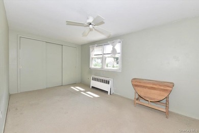 Welcome To 344 New York Ave. In Massapequa Park! This Beautiful - photo 20