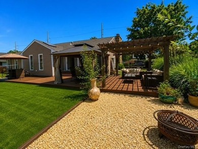 Welcome to this beautifully maintained home! Offering over 2,200 - photo 2