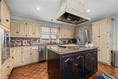 Price Reduced. Charming Traditional Home with a Central Fort - photo 39