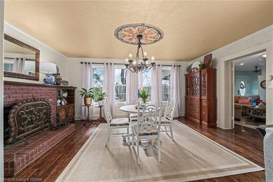 Price Reduced. Charming Traditional Home with a Central Fort - photo 47