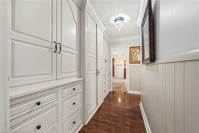 Price Reduced. Charming Traditional Home with a Central Fort - photo 60