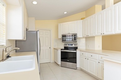 Nestled within a highly desirable DiVosta-built community, this - photo 7