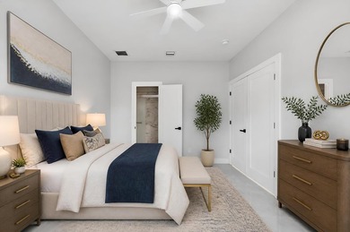 Immaculate, move-in ready 5-bed plus loft home on a prime corner - photo 12