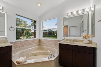Immaculate, move-in ready 5-bed plus loft home on a prime corner - photo 16