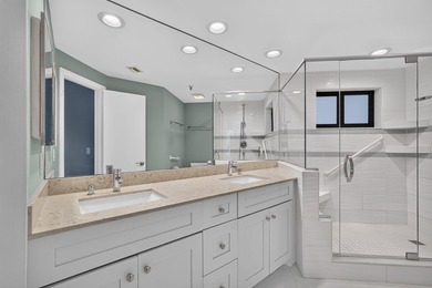 Enjoy over 1,460 sq. ft. of beautifully renovated Intracoastal - photo 16