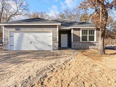 Experience the luxury in one-level living with this stunning - photo 1