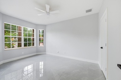 Immaculate, move-in ready 5-bed plus loft home on a prime corner - photo 36