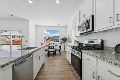 Experience the luxury in one-level living with this stunning - photo 7