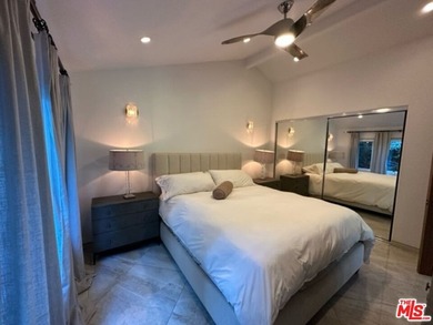 Welcome to a captivating coastal Mediterranean-style retreat in - photo 39