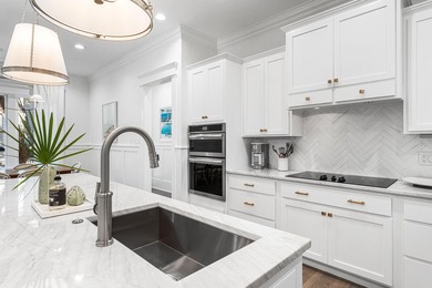 Welcome to 109 Dandelion Drive, perfectly positioned on the - photo 11