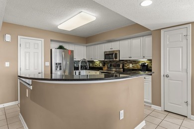Don't miss this stunning 9th-floor, corner condo in Building #1 - photo 12