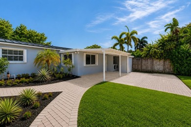 Beautifully updated 2-bedroom, 2-bath home with a versatile - photo 12