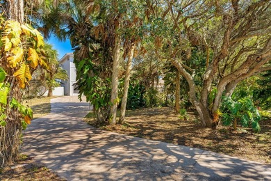 OCEANFRONT- NO HOA- ALL OFFERS ENCOURAGED! Located in desirable - photo 15