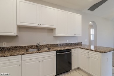 Clean and move-in ready home featuring a spacious open layout - photo 6