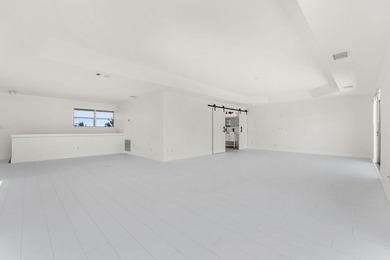 OCEANFRONT- NO HOA- ALL OFFERS ENCOURAGED! Located in desirable - photo 40