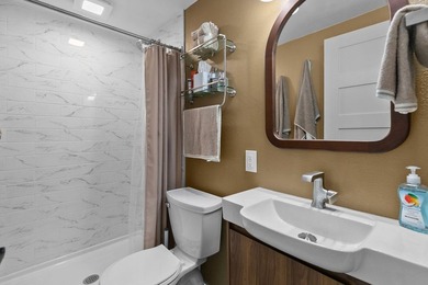 COMPLETELY RENOVATED and move-in ready! This stunning 3-bedroom - photo 8