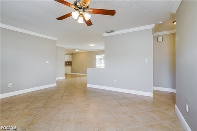 Welcome to this bright and refreshed single story home with a - photo 2