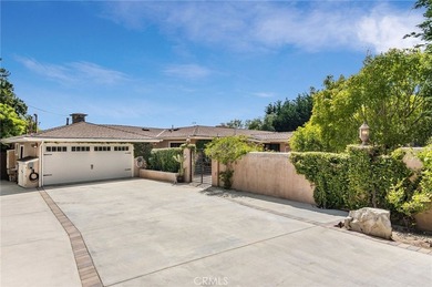 SQFT DOES NOT INCLUDE GUEST HOUSE, WINE CELLAR AND - photo 3