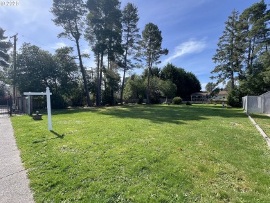 Lake Lot For Sale in Lakeside, Oregon