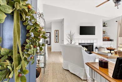 Lake Condo For Sale in Mount Pleasant, South Carolina