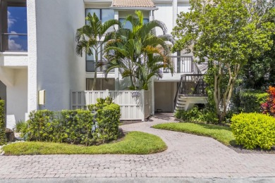 (private lake, pond, creek) Condo For Sale in Boca Raton Florida
