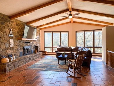The Flippin Villa on The White River is the trophy trout fishing - photo 33