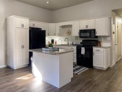 The Flippin Villa on The White River is the trophy trout fishing - photo 43