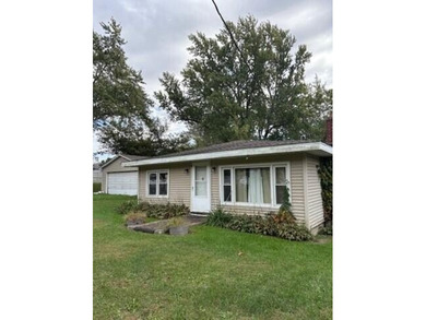 Lake Dalecarlia Home For Sale in Lowell Indiana