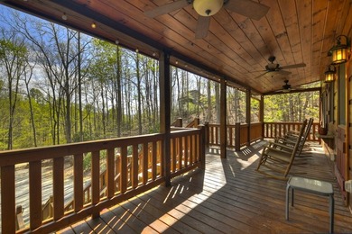 Situated on 1.9 private acres, this furnished mountain home - photo 8