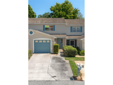 Lake Townhome/Townhouse Sale Pending in Winter Haven, Florida