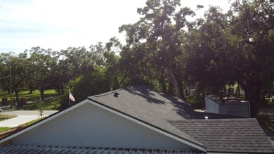 EXCLUSIVE 4/2 SINGLE FAMILY RESIDENCE COMPLETELY RENOVATED IN - photo 48