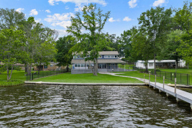 Premier Lake Front Home - photo 20