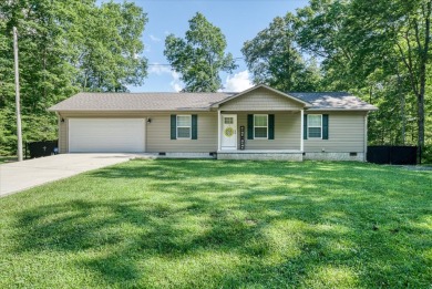 Lake Home For Sale in Crossville, Tennessee