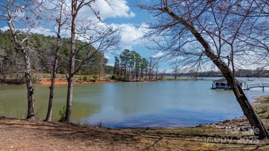 Lake Hickory Lot For Sale in Granite Falls North Carolina