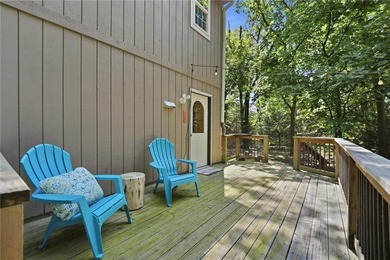 Welcome to your private retreat in the highly desirable Linn - photo 9