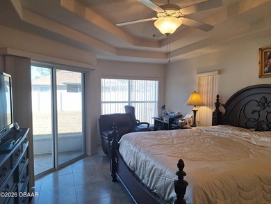 OUTSTANDING & RARE VANACORE CUSTOM HOME-Gorgeous Hibiscus 1 - photo 11
