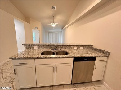 NO FLOOD INSURANCE REQUIRED & NO HOA This is 6-bedrooms 4-bath - photo 5