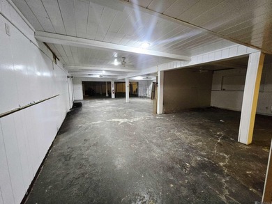 Endless possibilities await with this unique +/-10,000 sq - photo 21