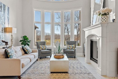 Welcome to 2064 Sloan Lake Dr. an exquisite 5 bed, 6.5 bath - photo 5
